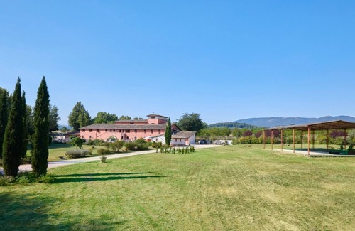 Uncinano Apartment | Tormalina Apartment
