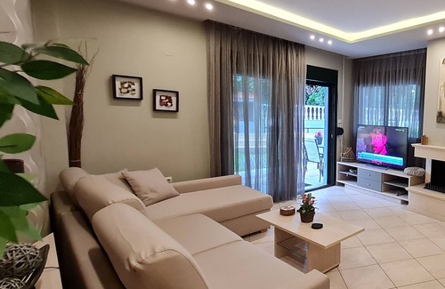 Toroni Apartment | Toroni Pearl