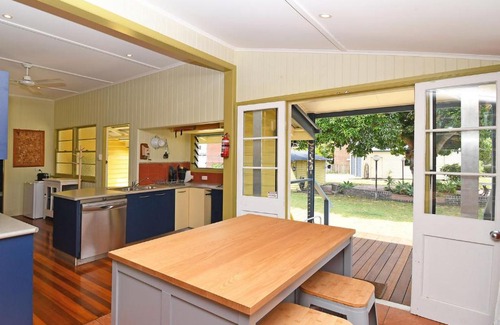Torquay House | Torquay Treasure