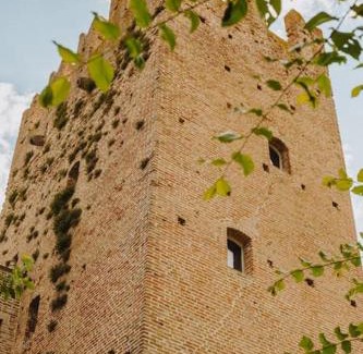 Santarcangelo di Romagna Villa | Torre dei Battagli-Dormi in una torre medievale