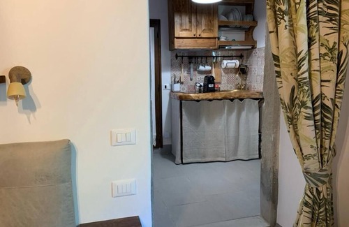 Palazzuolo sul Senio Apartment | Torre del Vicario - Cia Mini Appartamento, Nido per Coppie con Charme e Stile