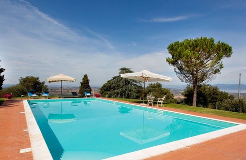 Paciano House | Torre di Paciano 10+2, Emma Villas