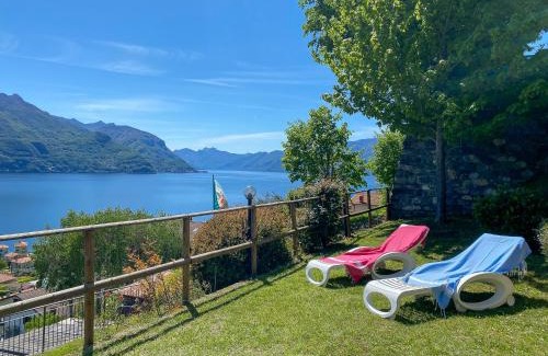 Santa Maria - Rezzonico Apartment | Torre Ferienwohnung mit Garten
