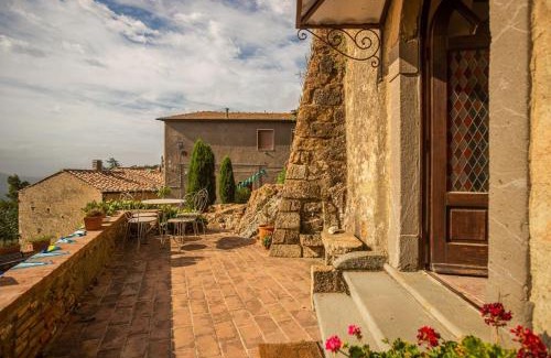 Sassa House | Torre Sassa - Rinascimento in Toscana Colazione Inclusa