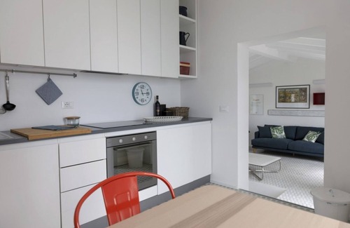 Pugliola House | Torretta: Sea View Terrace, Pool, Tennis, AC and. private parking in Lerici!