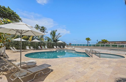 Puerta de Tierra Apartment | Tortoise Studio | Located at the Condado Lagoon Villas building in Condado