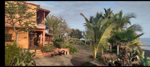 Sao Filipe House | Tortuga B&B