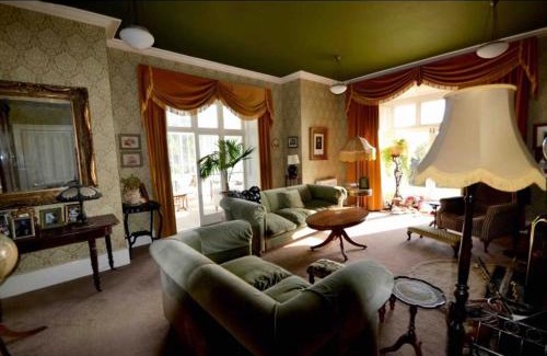 Bonchurch House | TORWOOD VICTORIAN HOUSE