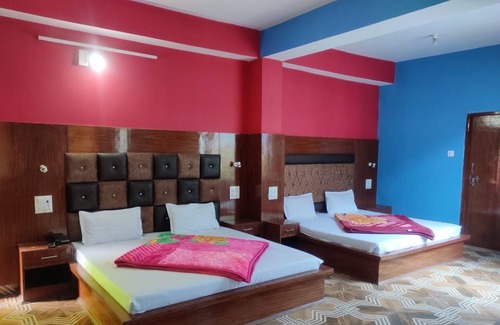 Tosh Hotel | Tosh Regency