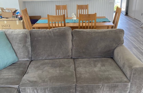 North End House | Totally re-done! Spacious, bright 3 bedroom, 2 1/2 bath two story townhouse