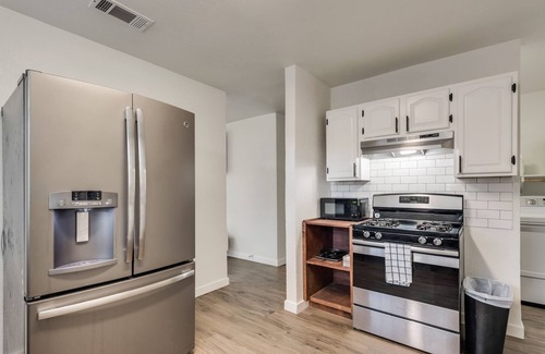 Rockwall House | Totally Updated - Charming Bungalow!