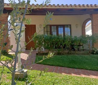 Alhaurin el Grande Cabin | Tottam Art & Healthy Garden