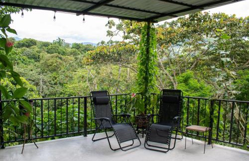 Arenal Hotel | Toucan Lane