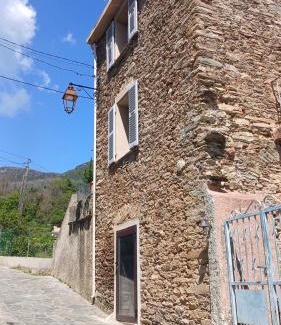 Porri House | Tour avec rooftop, vue mer, séjour insolite entre ciel et mer
