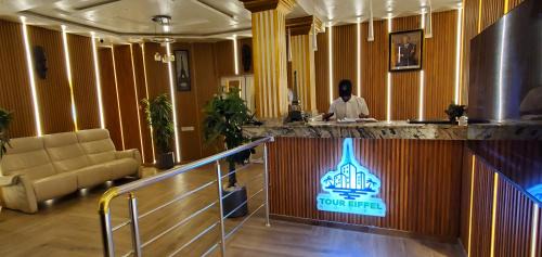 Porto-Novo Hotel | TOUR EIFFEL HoTEL BENIN