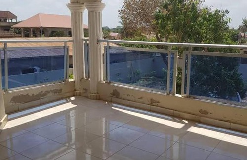 Banjulinding House | Touray Guest House