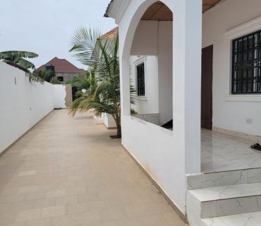 West Coast Division Apartment | Touray Holiday apartment