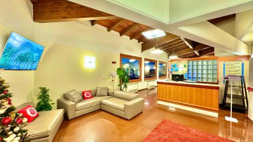 Seniga Hotel | Touring Hotel