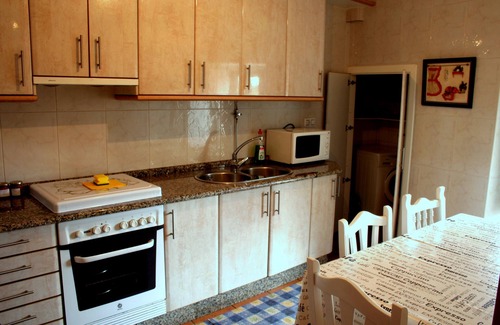A Merca Apartment | Tourist Apartment Sala Dabaixo.