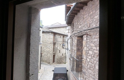 Boltana Apartment | Tourist apartments Casa Dieste - Ababol apartment