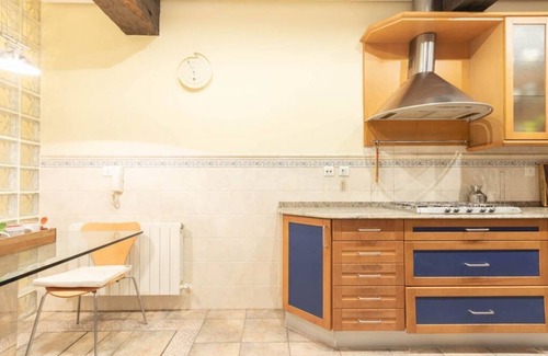 Bilbao Old Town Apartment | Tourist apt Casco Viejo tradition and skewers