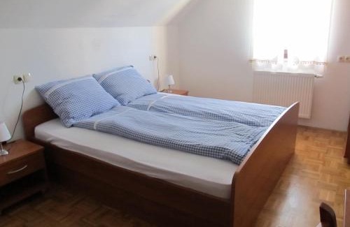 Gorenja vas-Poljane House | Tourist Farm Ljubica