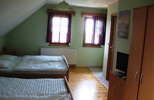 Razkrizje House | Tourist Farm Dervaric