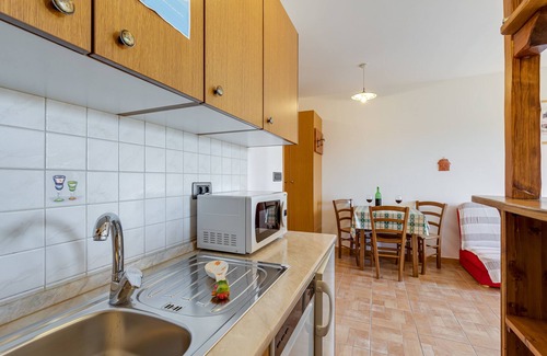Koper Apartment | Tourist Farm Tonin - Apartment 2, Šmarje, Slovenia