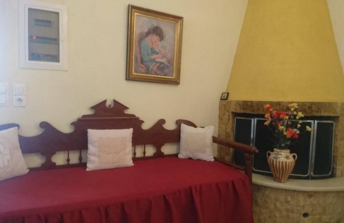 Tourloti House | Tourloti Village House