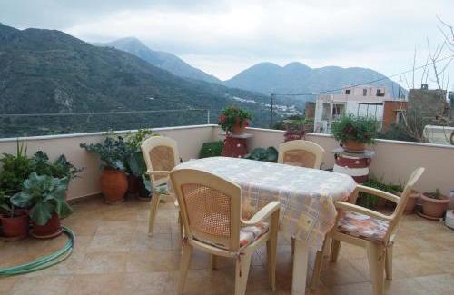 Tourloti Apartment | Tourloti Village House