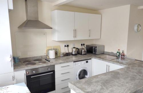 Hoylandswaine Apartment | TOwd Sweetshop