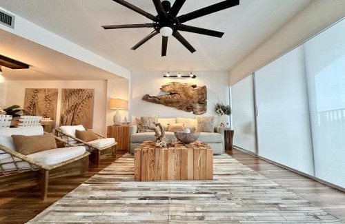 Key Largo Apartment | TOWER 2 MASTER SUITEs, 2 KINGS BEDS, MARINA