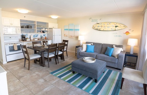 Waikiki Condo | Tower 2 Suite 1207 (1-Bedroom Condo) with Pool and Golf Course view