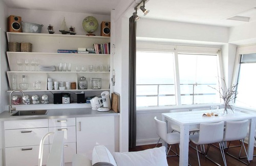 Huisduinen House | Tower Apartment in Huisduinen by the Sea