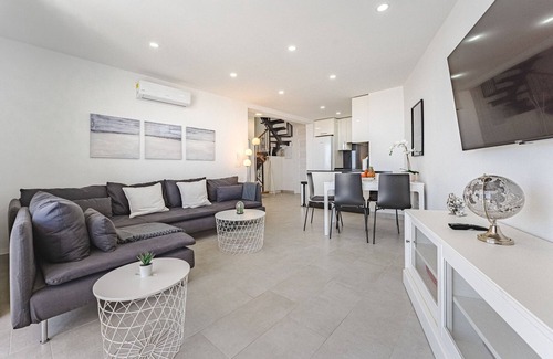 El Madronal Apartment | Tower Penthouse Parque Santiago I - Casa Grandisch