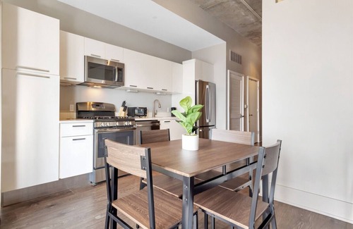 Downtown St. Louis Apartment | Towers 2103 I Luxury I Stunning Views!