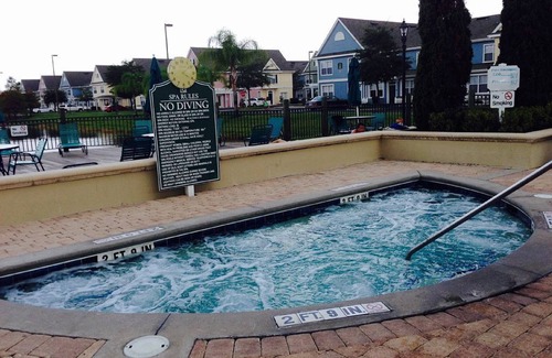 Kissimmee Apartment | Towhouse, Near Disney Universal and outlets in family condominium