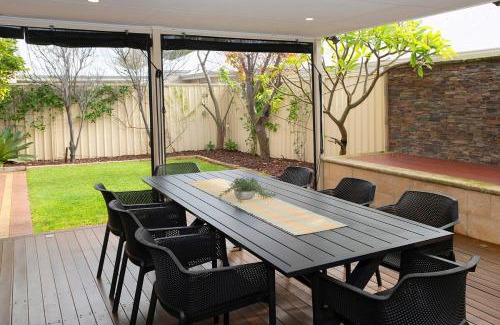 Busselton House | Town Central Entertainers Delight