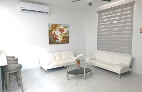 Ferrocarrilera Apartment | Town Condo Casamar 2 by Kivoya