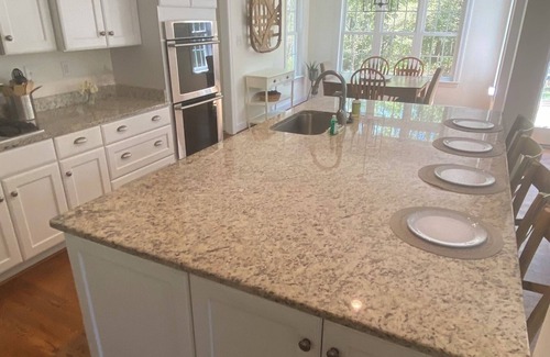 Williamsburg House | TOWN + COUNTRY 4 BR House on Capital Trail - Charles City, Williamsburg