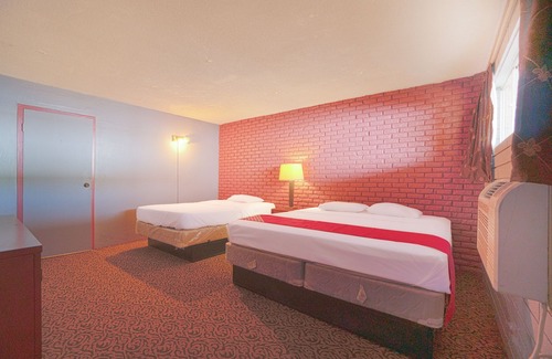 Bossier City Hotel | Town & Country Motel Bossier City by OYO