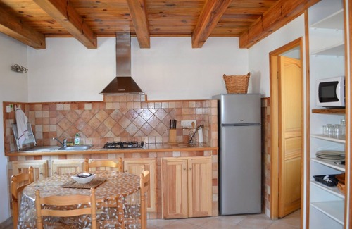 Corte House | Town house 5 minutes' walk from town center and rivers.