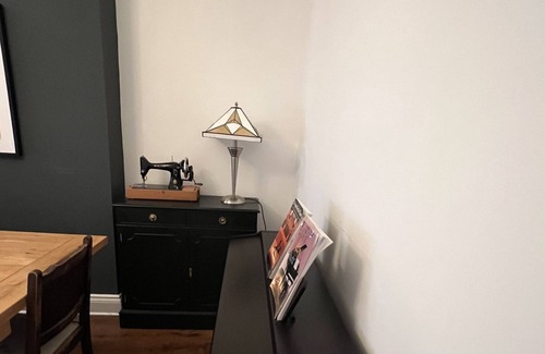 Newcastle-upon-Tyne House | Town House A - 8 minutes from Newcastle City Centre