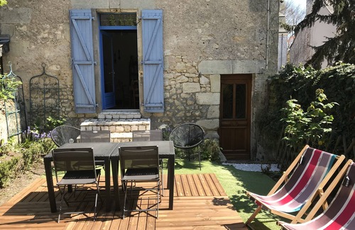 Azay-le-Rideau House | Town house "Au 49"