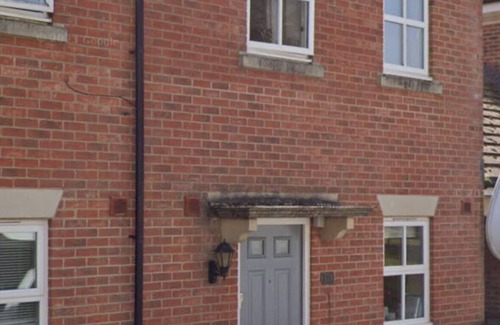 Yeovil House | Town House in Yeovil - your perfect stay