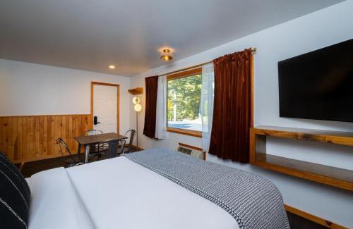 Lake Placid Cabin | Town House Lodge