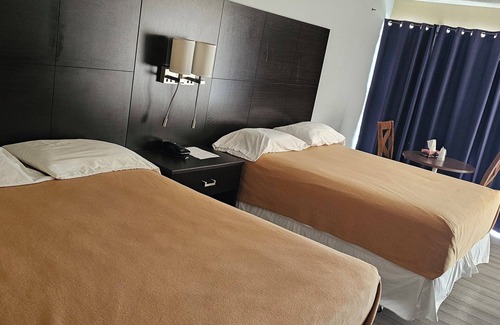 Leamington Hotel | Town N Country Motor Inn
