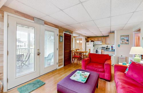 Dewey Beach Apartment | Town of Dewey Beach - 20 McKinley Unit A
