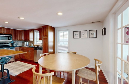 Lewes Condo | Town of Lewes condo steps from the park w/Tennis, Pickleball & Basketball