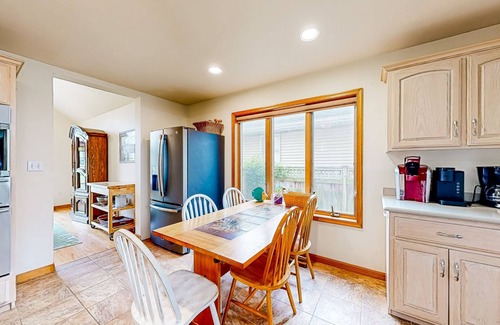 Country Club Estates House | Town of Rehoboth Beach home with fast wifi, ac, patio, & w/d - 2 dogs ok